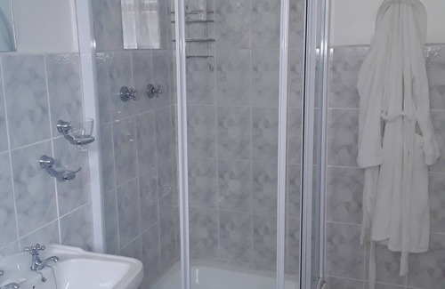 East London House | Kwazi Guest House