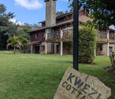 Naivasha Resort | Kwezi Cottage at The Great Rift Valley Lodge & Golf Resort Naivasha