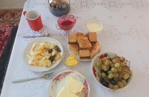 Bokonbayevo Bed & Breakfast | Kyal travel