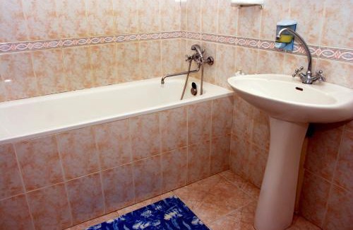 Sukhinovka Hotel | Kyiv Hotel