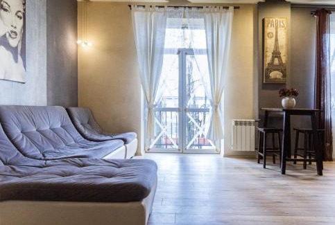 Shevchenkivs'kyi District Hotel | Kyiv Paris Apartment