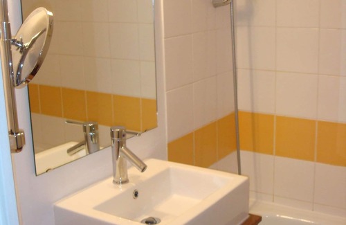 Cousinerie Hotel | Kyriad Lille Est Villeneuve d'Ascq