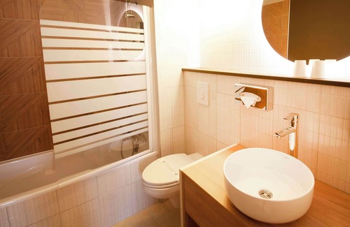 Clermont-Ferrand Hotel | Kyriad Prestige Clermont-Ferrand