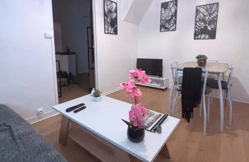 Saint-Quentin Apartment | L'échappée belle pour 5