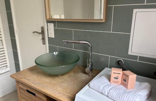Clichy Apartment | L'écrin à la Parisienne