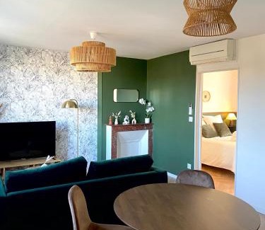 Perigueux Apartment | L'écrin vert - Wifi - Netflix - Climatisation - Parking Gratuit