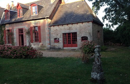 Concarneau House | L Écurie du Manoir