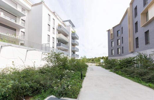 Guyancourt Apartment | L'élégant T2 proche de Versailles et de Paris