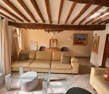 Saint-Paul-de-Vence House | L'élégante - maison de ville avec bains à remous - parking inclus