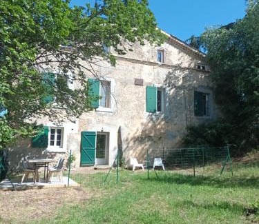 Valensole Apartment | L'éolienne