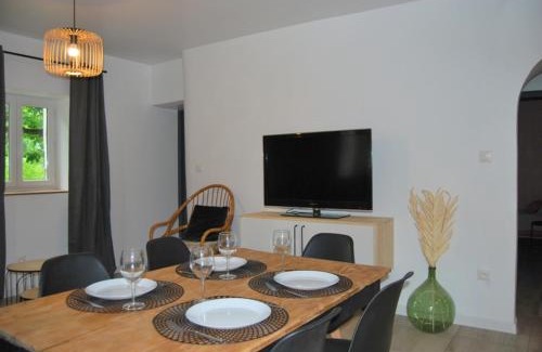 Valensole Apartment | L'éolienne