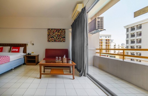 Din Daeng Hotel | L.A.Tower Hotel