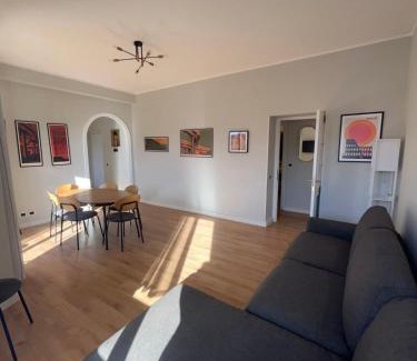 Quartiere XXII Collatino Apartment | L'affaccio sul borgo - Adiacente Metro B