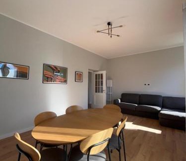 Quartiere XXII Collatino Apartment | L'affaccio sul borgo - Adiacente Metro B