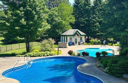Mont-Tremblant Ski Chalet | L'Aiglon - Nature Golf and Relaxation in Mont-Tremblant