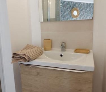 Dijon Centre Ville Apartment | L'Alisier Du Centre Dijon