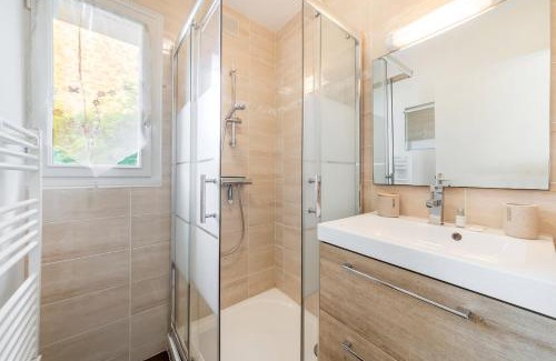 Parame Apartment | L'Ancrage - Sea view terrace - Beach 50m away