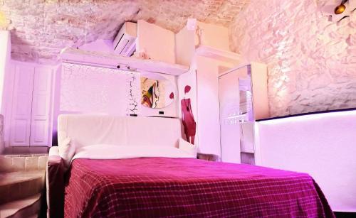 Putignano Bed & Breakfast | l'angolo di Gaudì, alcoba Capriccio