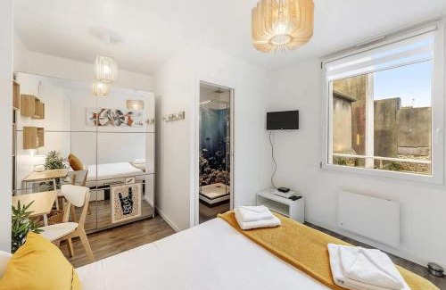 Saint-Servan Apartment | L'Annexe - Plage 50 m et Remparts à 500 m