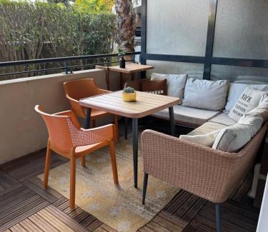 Villeneuve Loubet Beach Apartment | L'appart idéal famille, terrasse, piscine, plage