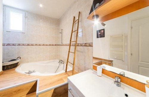 Agen Apartment | L'Arcane - Appt climatisé