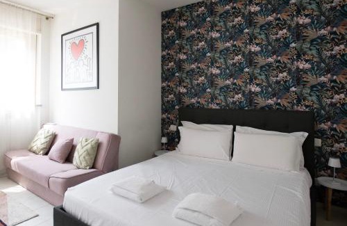 Lambrate Apartment | L Arche ComfortRelax Blue Fern House