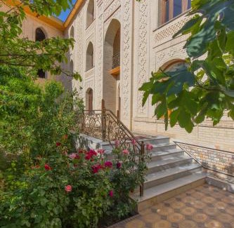 Samarkand Hotel | L'Argamak