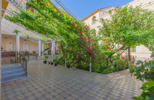 Samarkand Hotel | L'Argamak