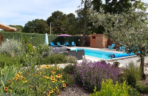 Vaison-la-Romaine Apartment | L' Ariston