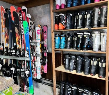 Luz-Saint-Sauveur Apartment | L'Astazou "PRÊT gracieux du matériel de SKI" au studio