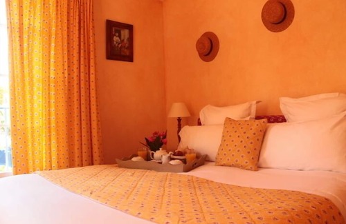 Porquerolles Hotel | L'Auberge des Glycines