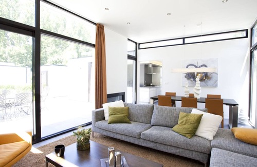 Velsen-Zuid House | L-Cube 6 by Interhome