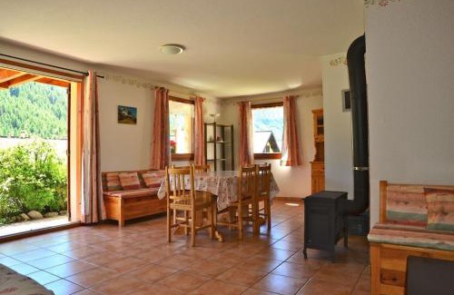 Nevache Apartment | L'Echaillon - Renoncule