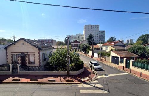Aubervilliers Apartment | L'Ecorce - petit cocon à quelques minutes de Paris