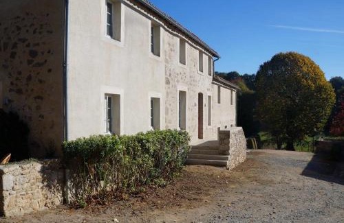 La Flocelliere House | L'Escale du Bocage Piscine couverte chauffée