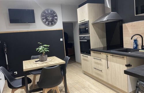 Auxerre Apartment | L'Escale Féerique Auxerre