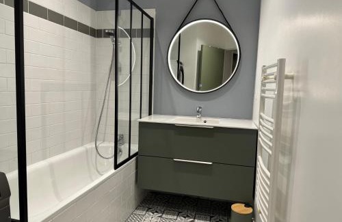 Saint-Cyr-l'Ecole Apartment | L'escale Versaillaise