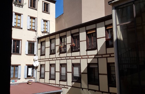 Poincare Apartment | L'EUROSEBASTOPOL - Crossing apartment