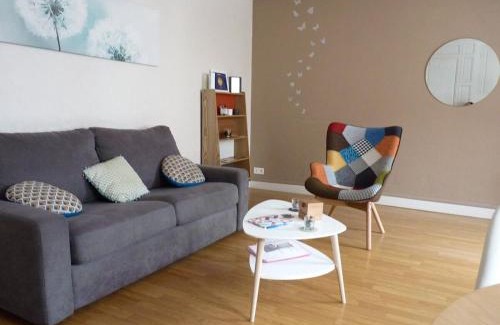Chablis Apartment | L'eutopia au cœur de Chablis, parking gratuit