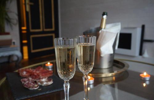 Chambery Apartment | L'Experience Appartement & SPA Privé CHAMBERY