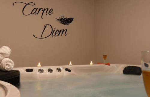 Charavines House | L'HACIENDA DUO a romantic getaway with a private spa