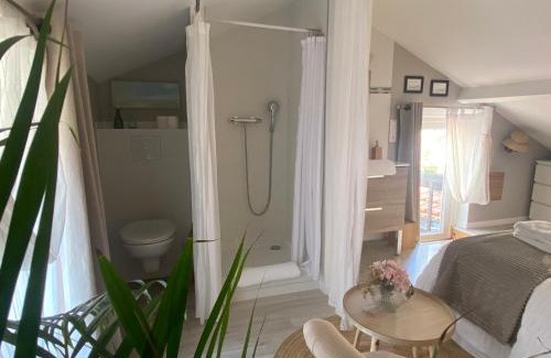 La Bernerie-en-Retz Bed & Breakfast | L'Inattendue Chambre de charme au coeur de la Bernerie et à 200m de la plage