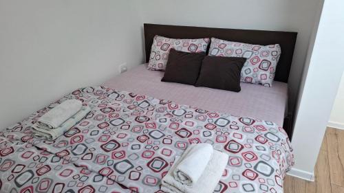 Mladenovac Apartment | L&L Apartman