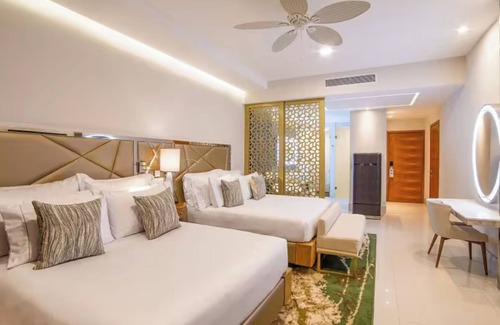 Cabo San Lucas Resort | L&L Collection Cigueña Blanca 2 Bedrooms