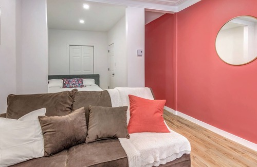 De Lorimier Apartment | L'Oasis du Mont-Royal - Near Parc Lafontaine