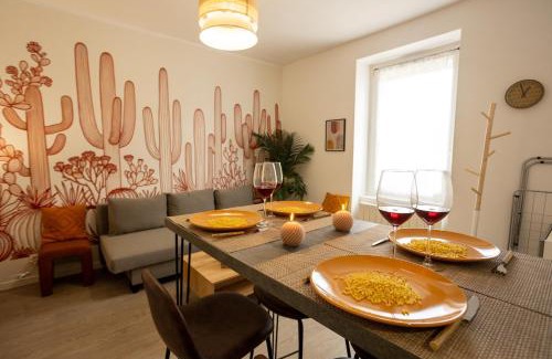 Montoir-de-Bretagne Apartment | L'Oasis - T2 Ambiance cactus et confort moderne