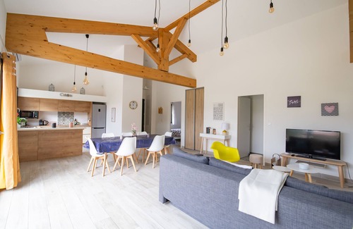 Piolenc House | L Oulivastre: Villa with indoor pool