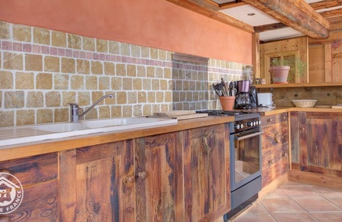 Bozel House | L'ours Blanc - Bozel