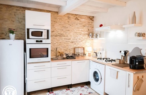 Aujols House | L'Oustalet - AUJOLS - Gîte