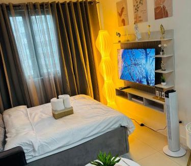 Matandang Balara Bed & Breakfast | L Studio by Sella